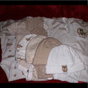 ‼️SOLD‼️Baby boy onesies with matching hats.